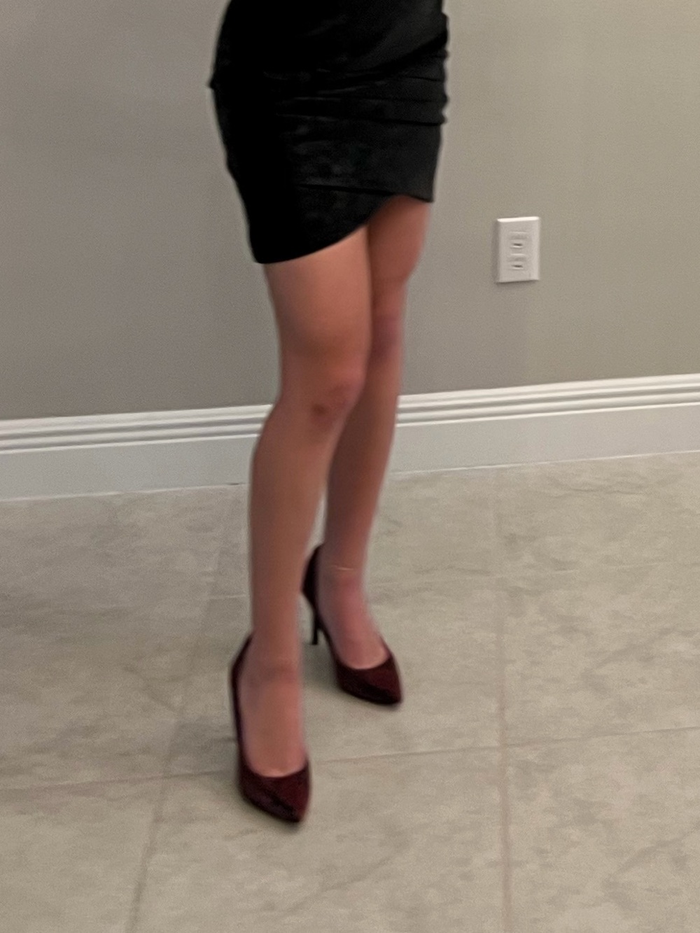 Micheal Kors Red Snake-Print Pointed Toe Stiletto Pumps - Picture 5 of 5